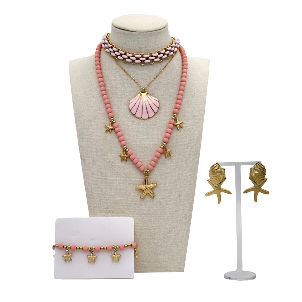 Queen Conch: La Perla Conchiglia, Regina Rosa In Gioielleria